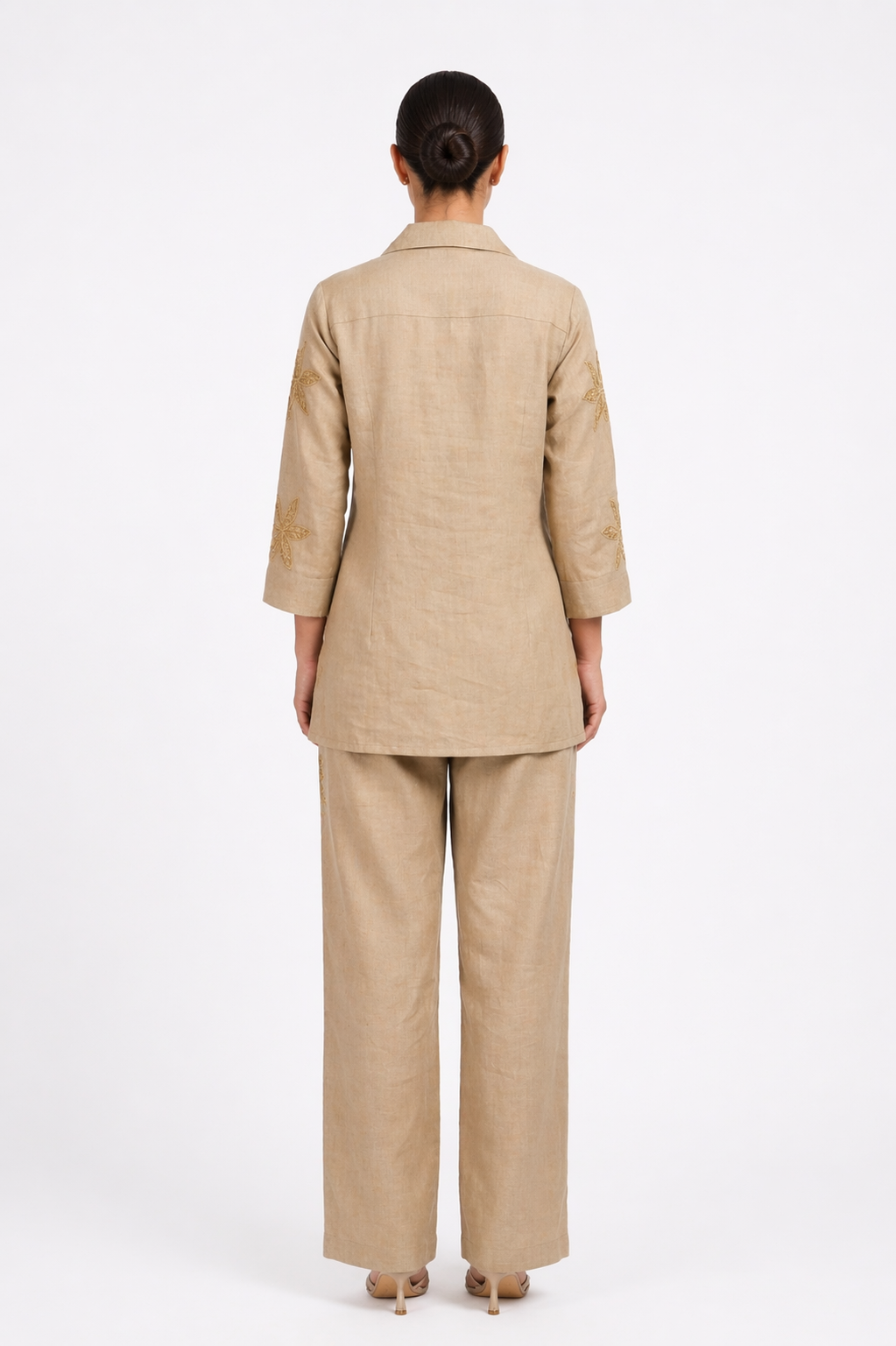 Fawn Motif Mixer Ethnic Wear