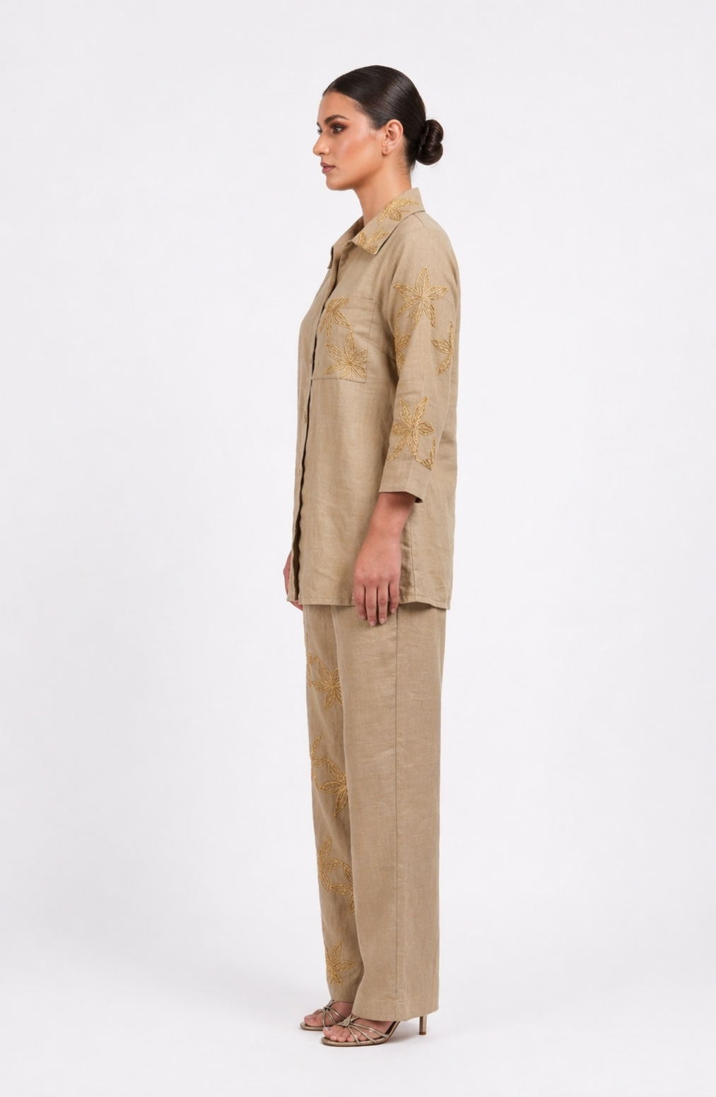 Fawn Motif Mixer Ethnic Wear