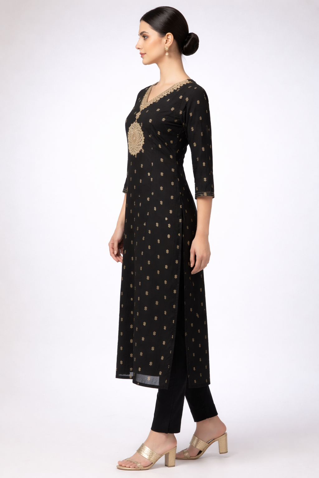 Black Magic Mirror Ethnic Wear