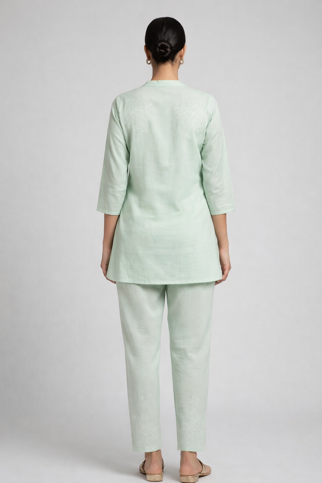 Pista Mayra Ethnic Wear