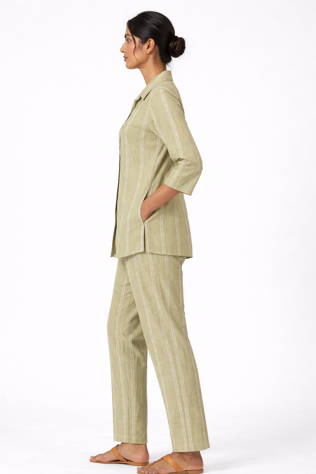 Pista Mayra Ethnic Wear